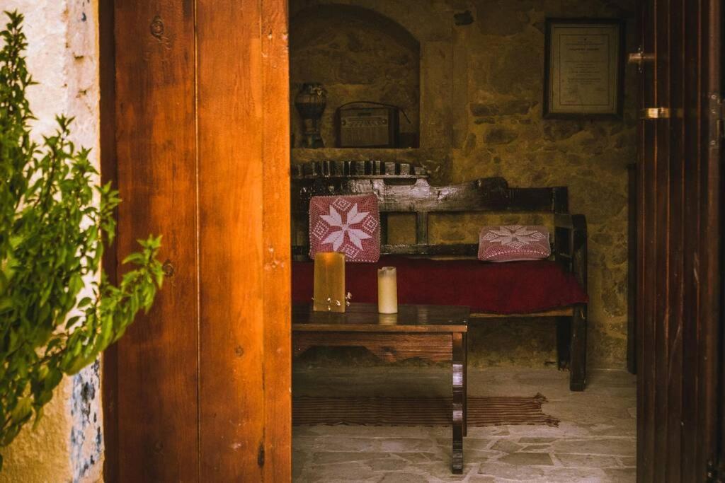 The Royal Stonehouse : Sophia Villa Vasiliki  Buitenkant foto