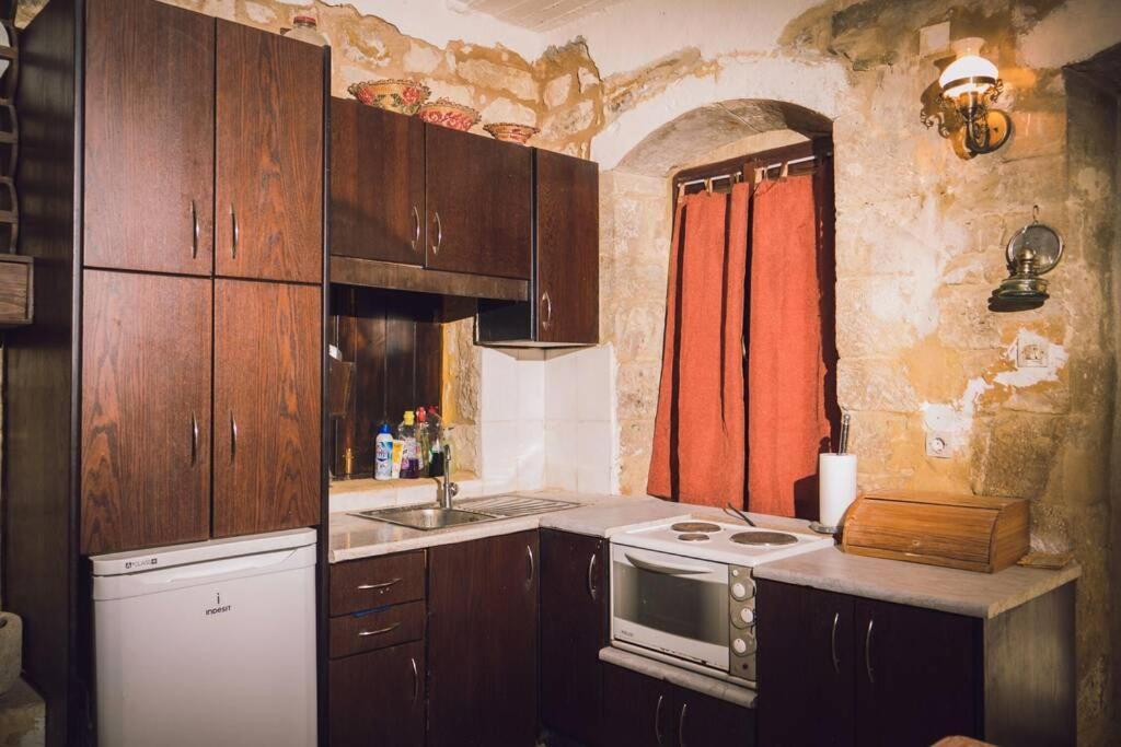 The Royal Stonehouse : Sophia Villa Vasiliki  Buitenkant foto